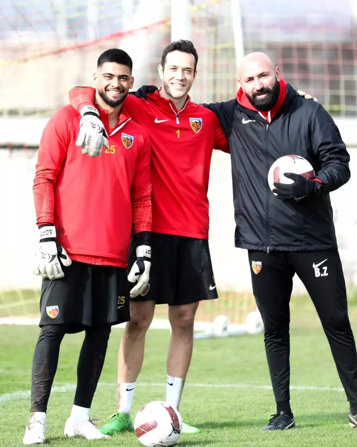 Kayserispor\'un kalecisi Bilal, Süper Lig\'de en çok kurtarış yapanlar arasında