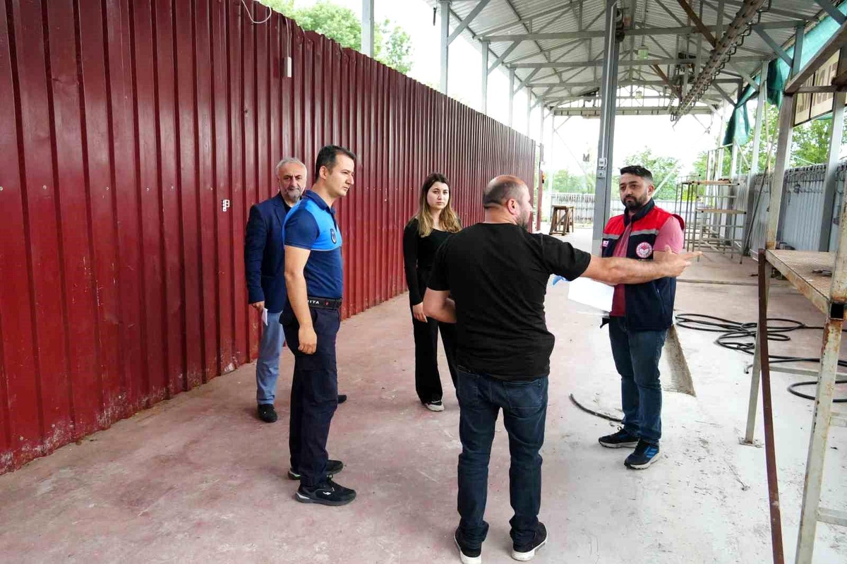 Düzce\'de Kurban Kesim ve Satış Yerlerinde Denetimler Başladı