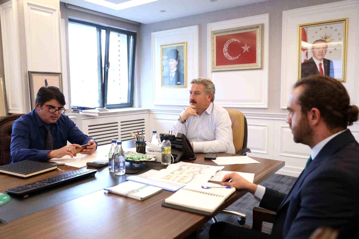 Melikgazi Belediye Başkanı Yeni Projeleri Değerlendirdi