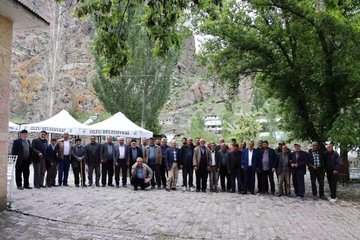 Erzurum\'un Oltu ilçesinde muhtar köy tanıtım programı düzenledi