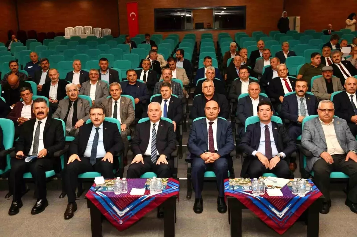 Ortahisar İlçesi Muhtarlar Değerlendirme ve Eğitim Toplantısı Gerçekleşti