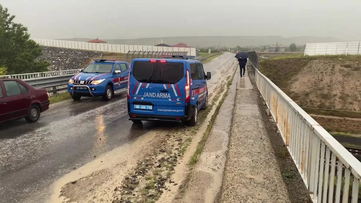 Yozgat\'ta Yağmur Ulaşımı Olumsuz Etkiledi