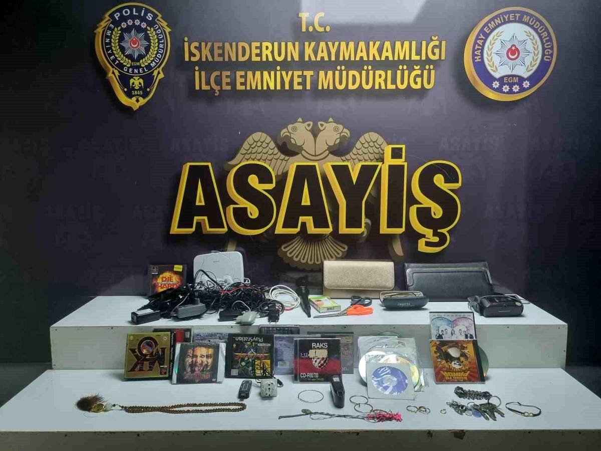 İskenderun\'da 3 ayrı evden hırsızlık yapan şahıs tutuklandı