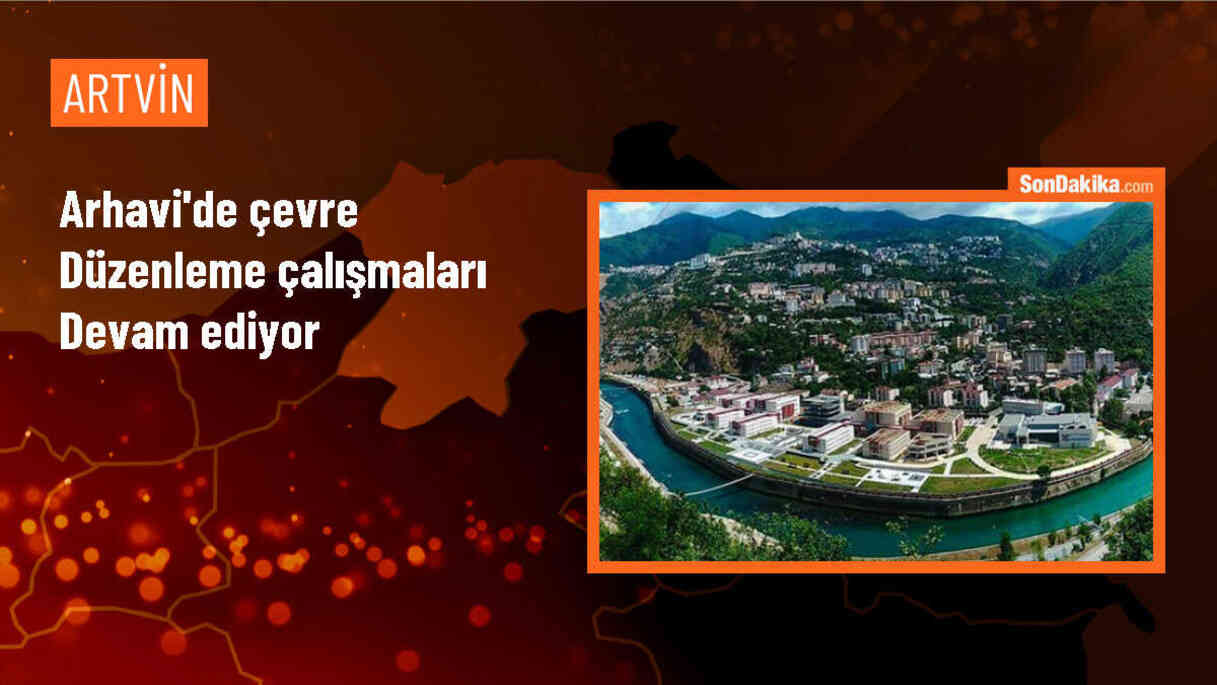 Arhavi Belediyesi Çevre Düzenleme Çalışmalarını Sürdürüyor