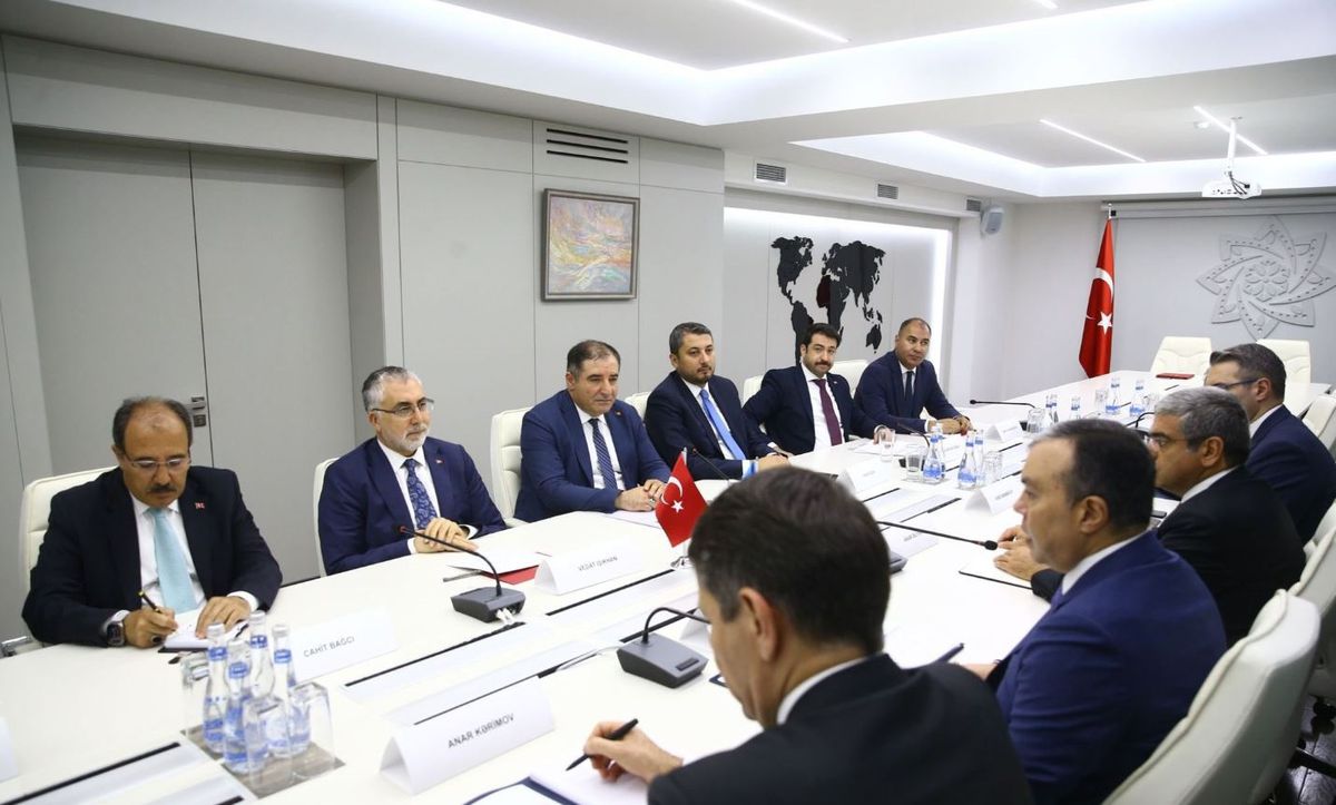 Türkiye ve Azerbaycan arasında çalışma ve sosyal güvenlik işbirliği güçleniyor