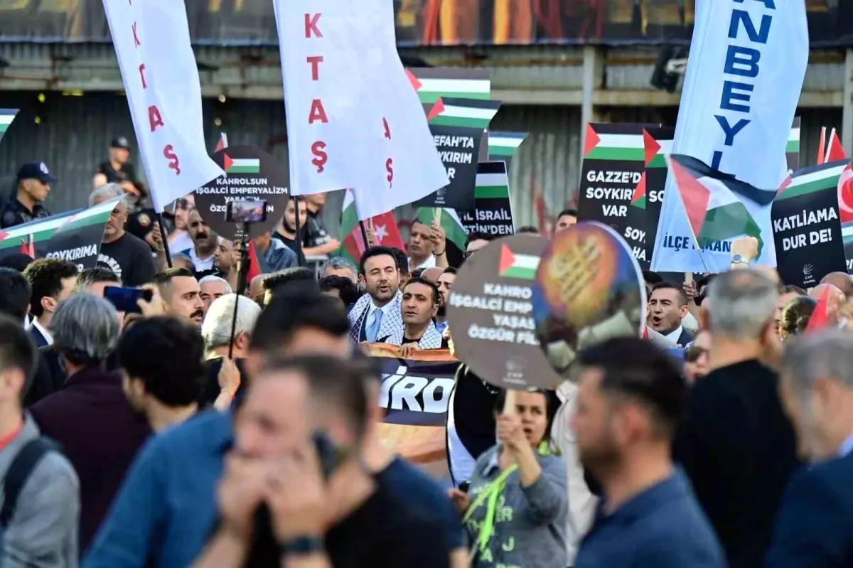 Beyoğlu Belediye Başkanı İnan Güney, İsrail\'in Filistin\'e yönelik saldırılarını soykırım olarak nitelendirdi