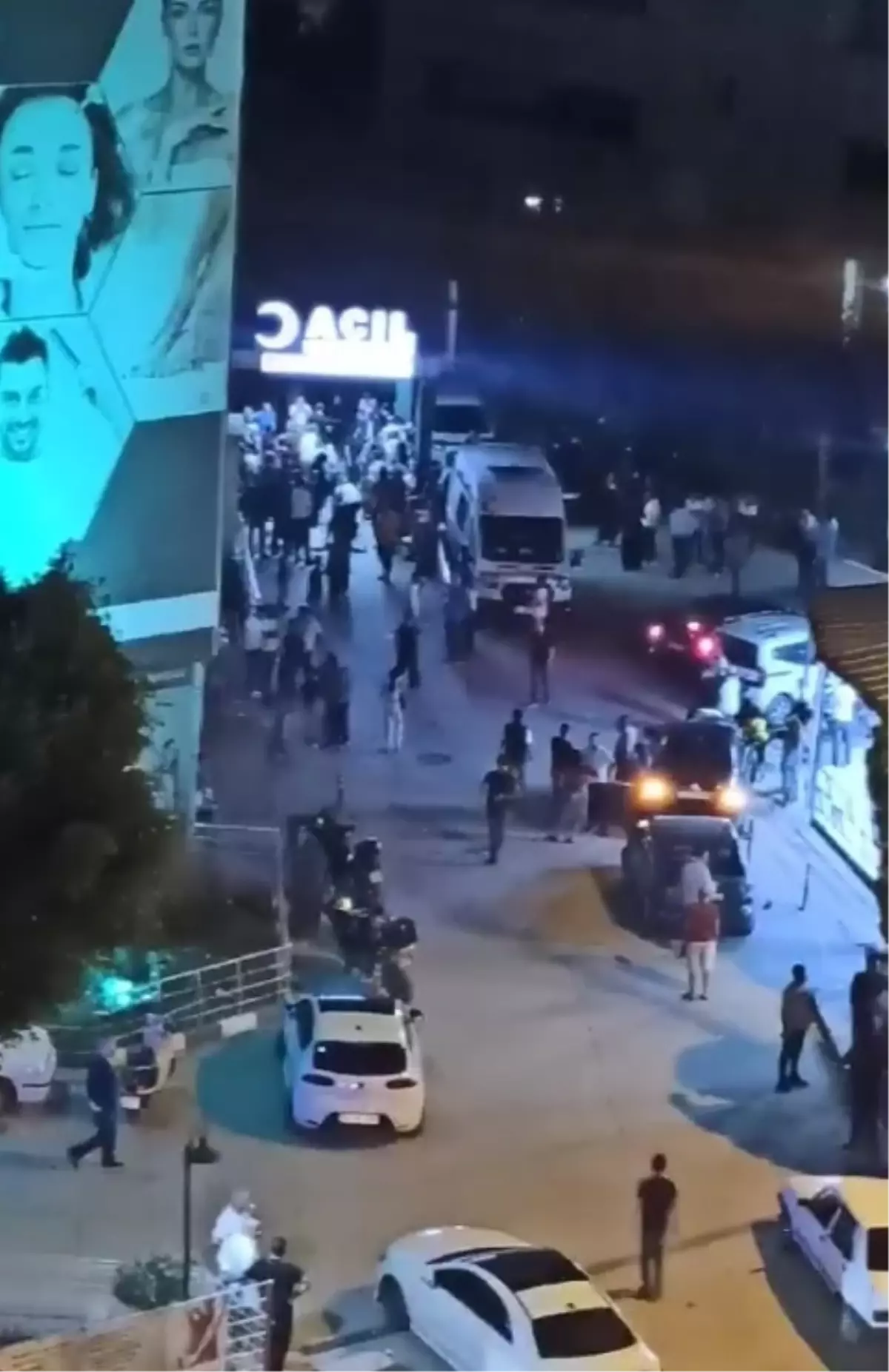 Tarsus\'ta kavga sonucu bir kişi bıçaklanarak öldürüldü