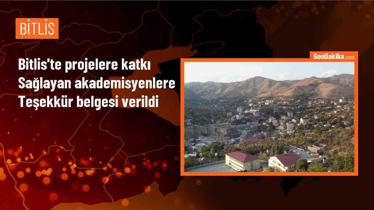 Bitlis Eren Üniversitesi Erasmus ve Avrupa Birliği projelerinde görev alan akademisyenlere teşekkür belgesi verildi