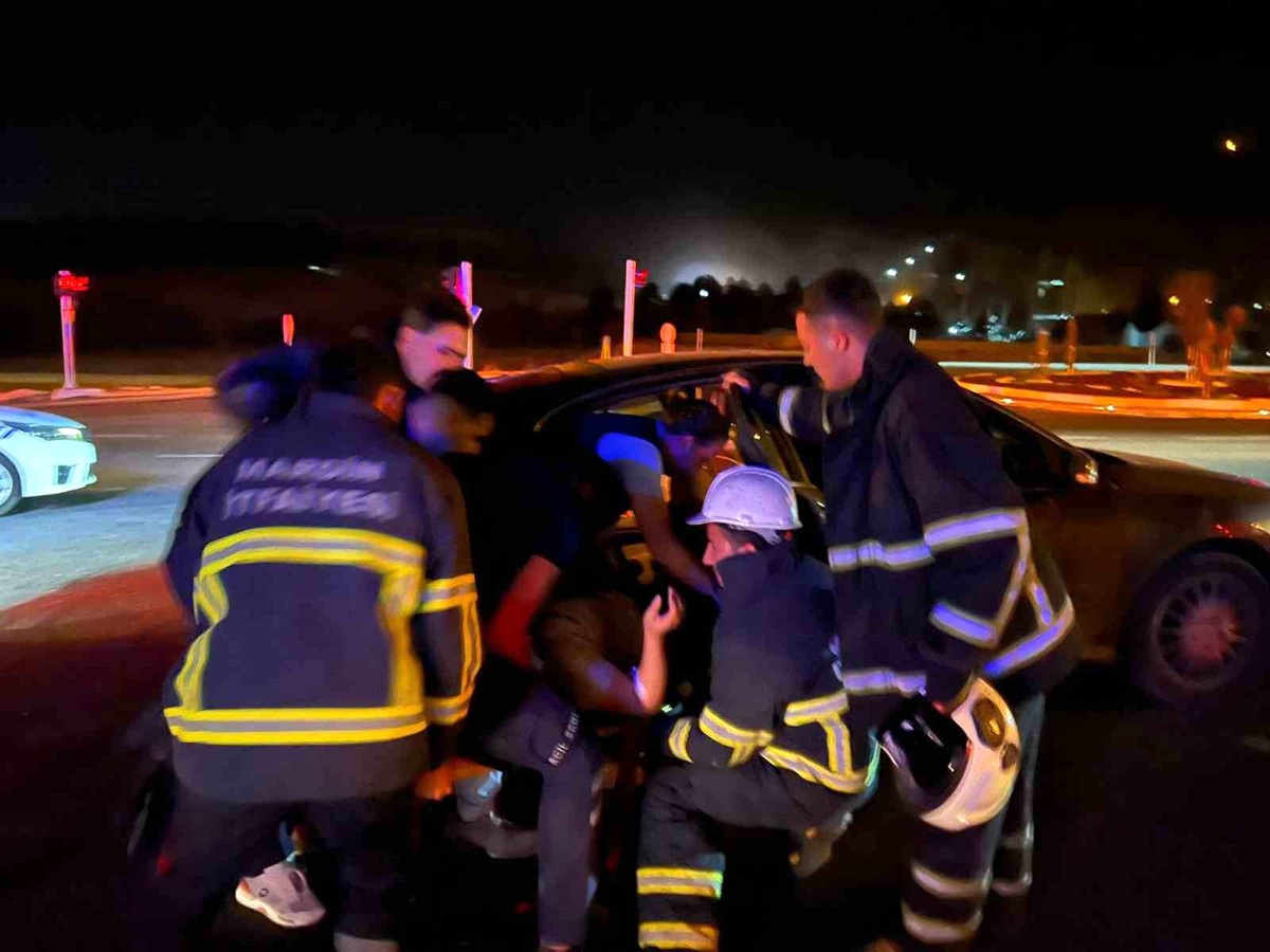 Mardin\'de trafik kazası: 4 kişi yaralandı