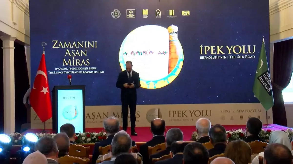 TBMM Başkanı Numan Kurtulmuş, İpekyolu Sergisi ve Sempozyumu\'na katıldı