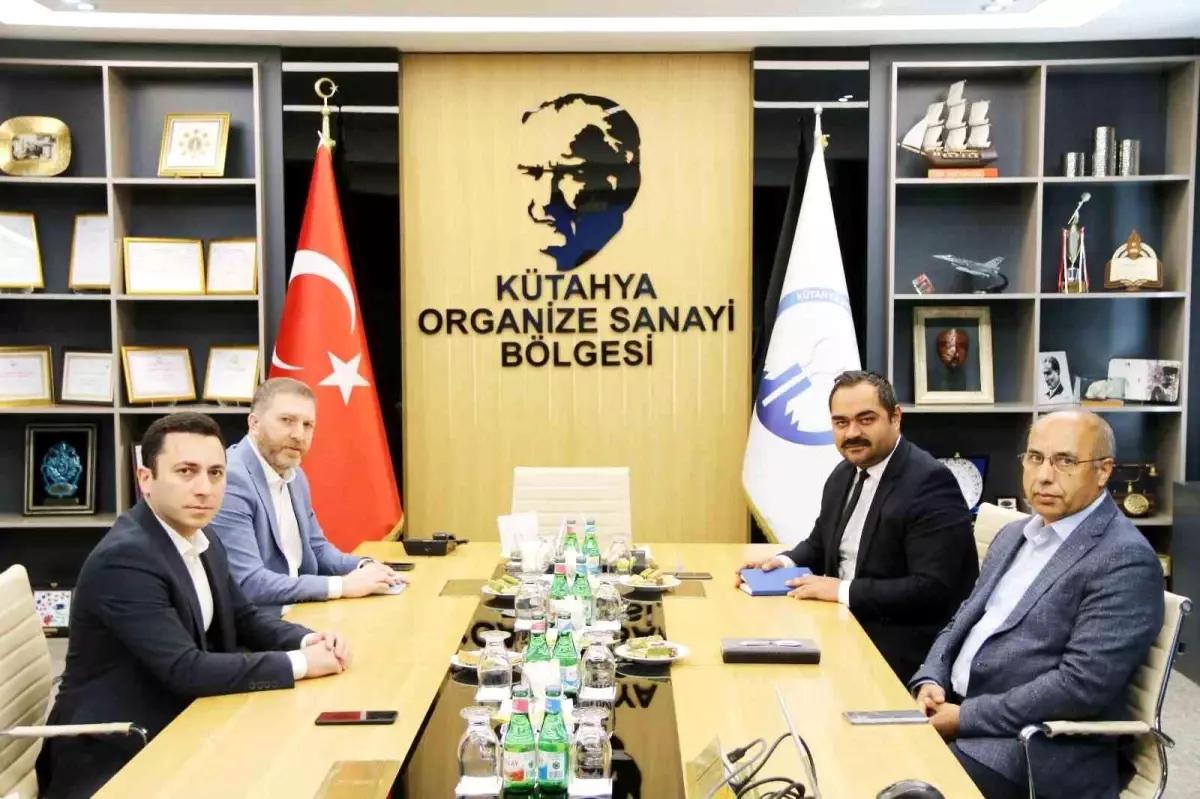 Azerbaycan Ticaret Temsilcileri Kütahya Organize Sanayi Bölgesi\'ni ziyaret etti