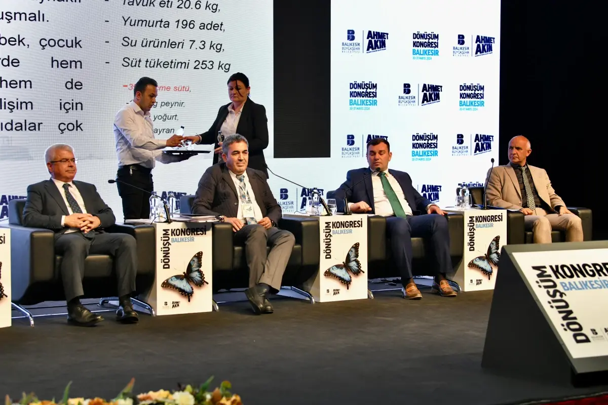 Balıkesir Dönüşüm Kongresi\'nde çiftçilerin sorunları konuşuldu