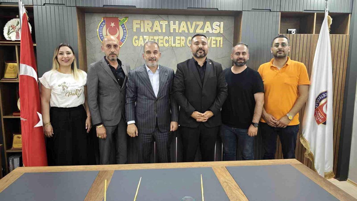 Elazığ TSO Başkanı İdris Alan, Fırat Havzası Gazeteciler Cemiyeti\'ni ziyaret etti
