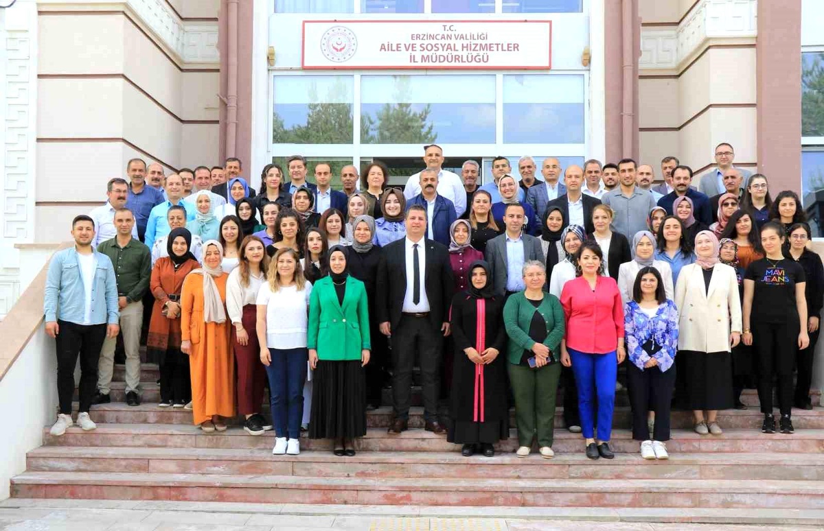 Erzincan Aile ve Sosyal Hizmetler İl Müdürlüğü Türkiye 3\'üncüsü
