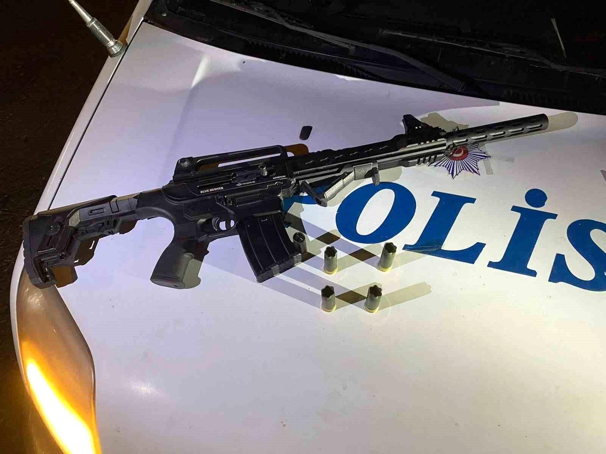 Kayseri\'de yapılan şok uygulamada uzun namlulu tüfek ele geçirildi