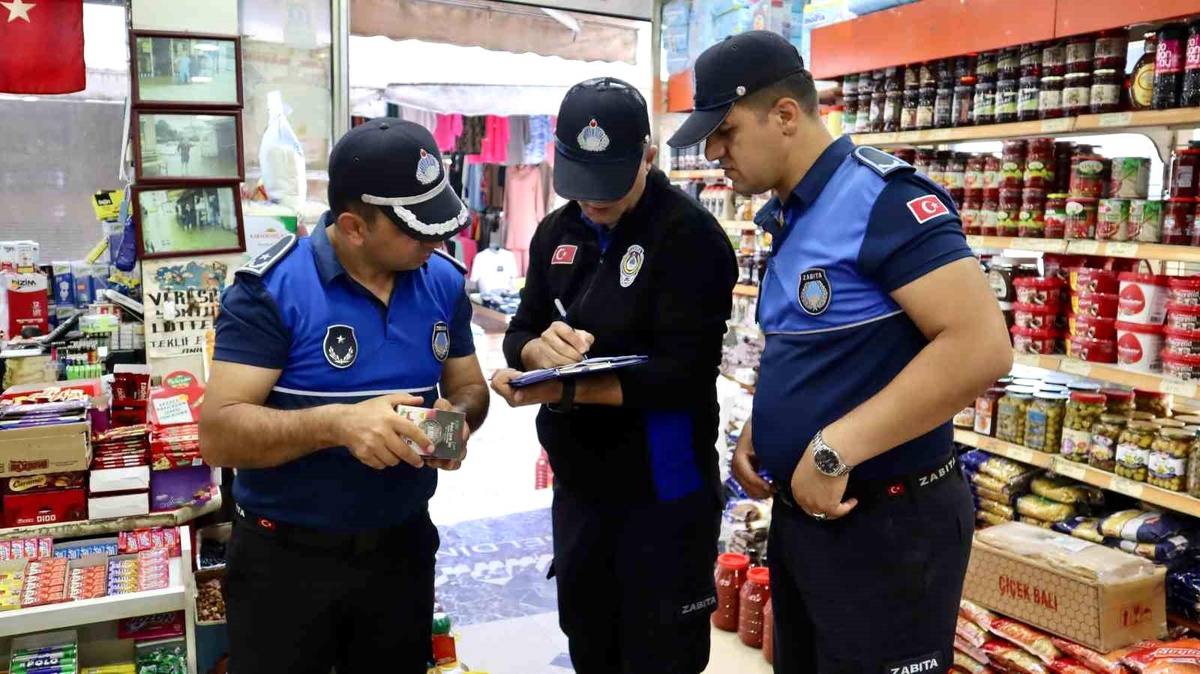 Terme Belediyesi Marketlerde Denetim Gerçekleştirdi