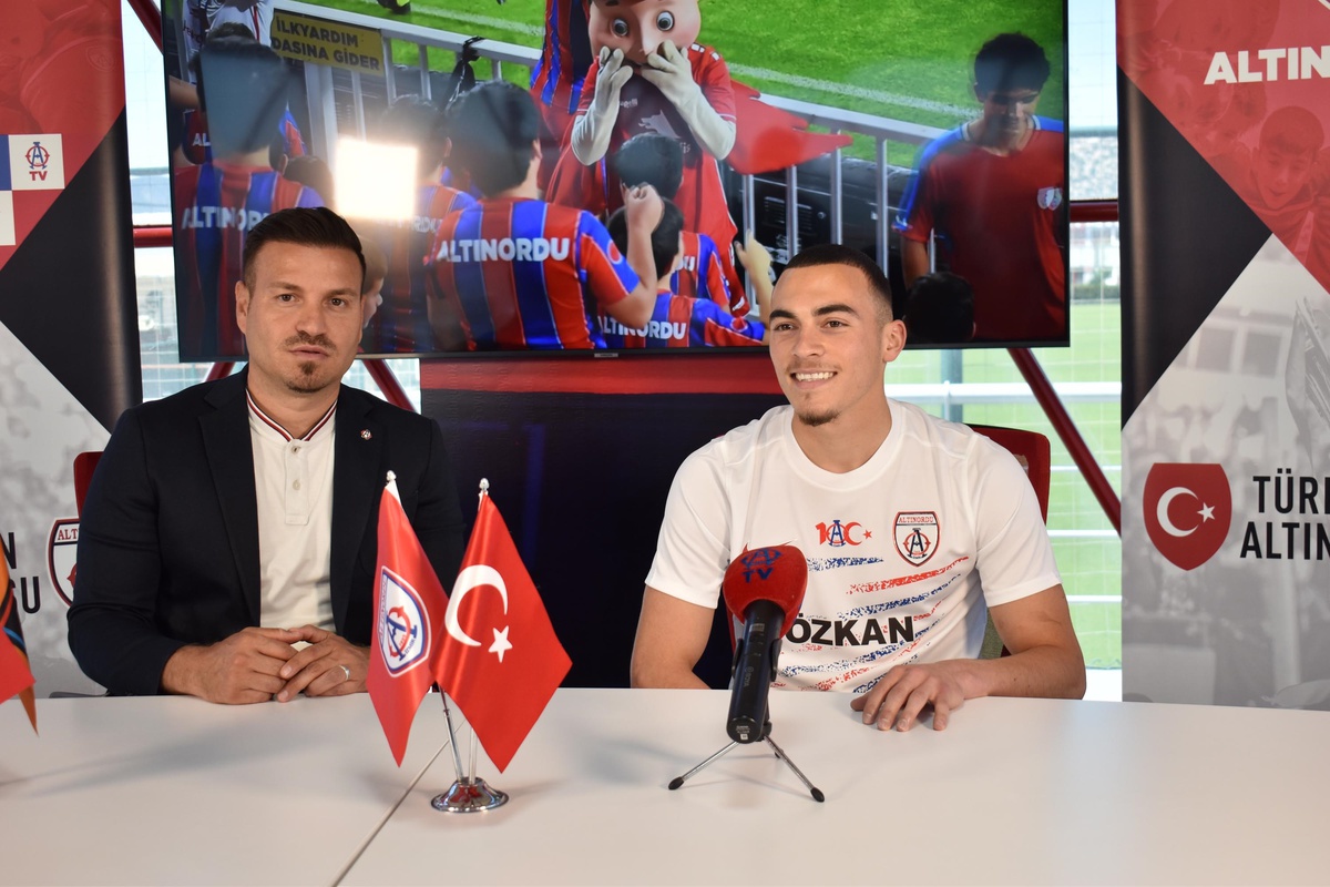 Altınordu, Bahattin Karahan\'ı transfer etti