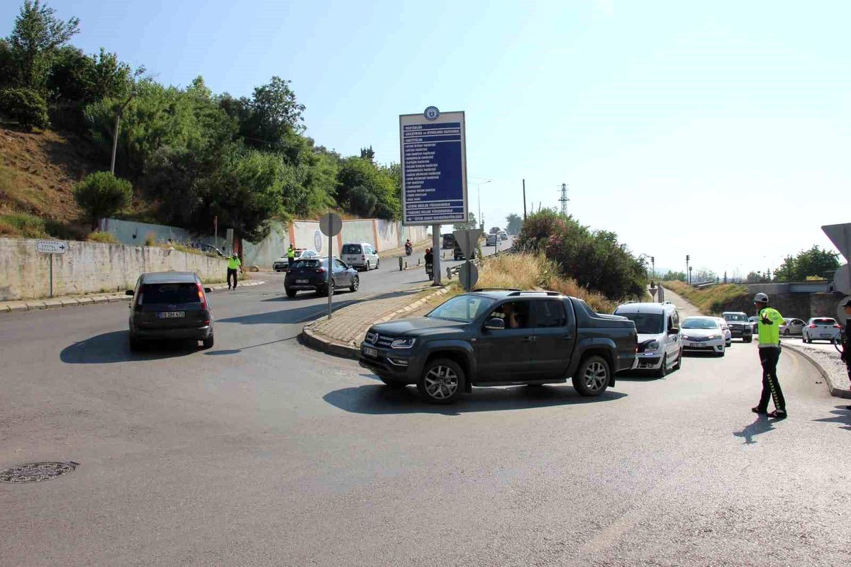 Aydın\'da LGS Sınavı İçin Trafik Ekipleri Görev Başında