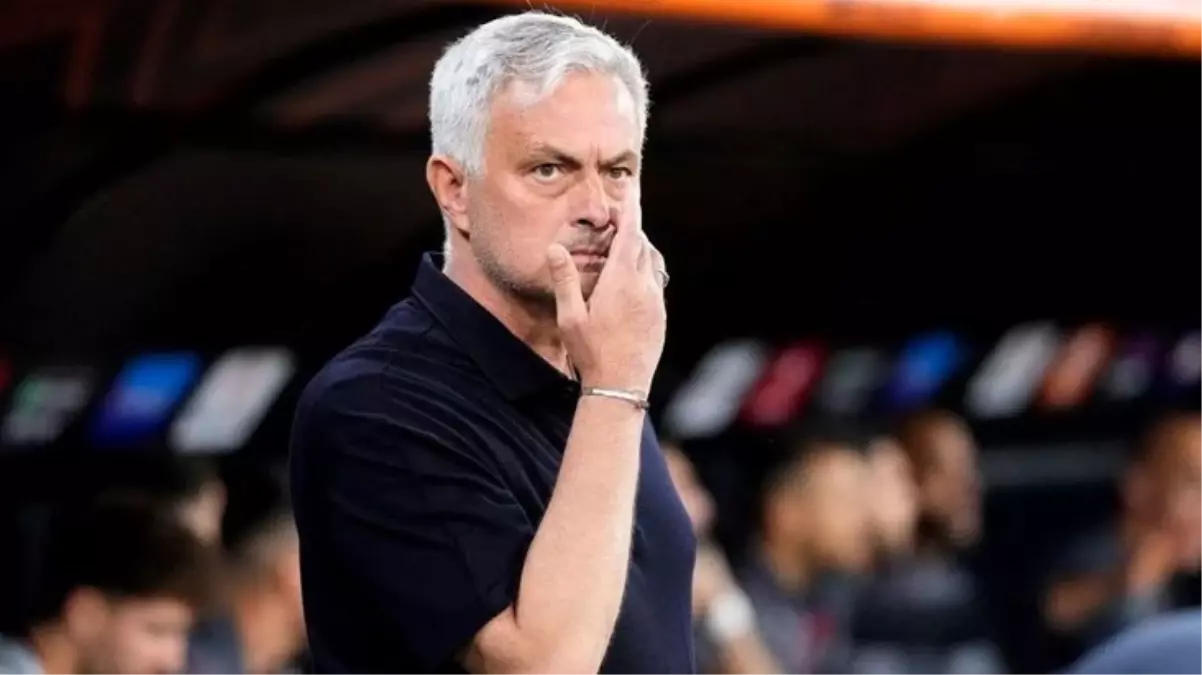 Beklenen açıklama geldi! Jose Mourinho resmen Fenerbahçe\'de