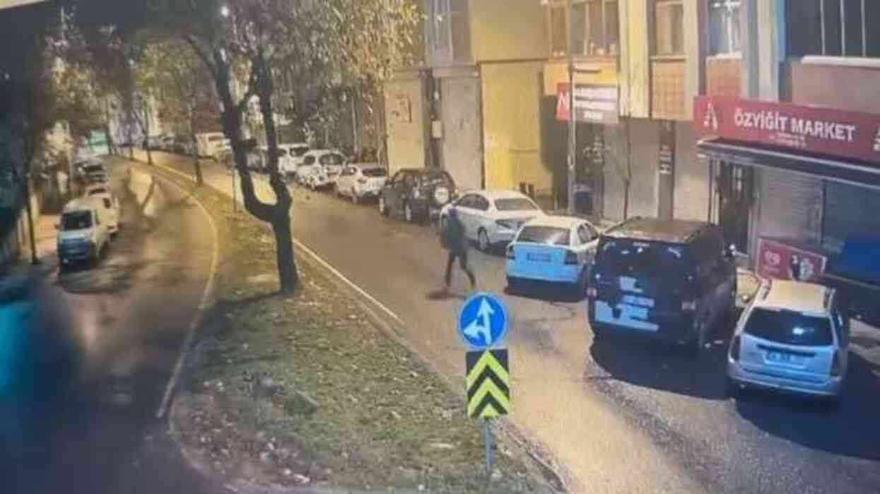 Korkudan okulunu dondurmuştu! Üniversiteli Aslıhan'ı bıçaklayan saldırgan aylar sonra yakalandı Korkudan okulunu dondurmuştu! Üniversiteli Aslıhan'ı bıçaklayan saldırgan aylar sonra yakalandı