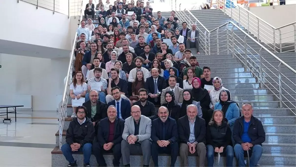 Erzurum Teknik Üniversitesi\'nde Mühendislik ve Mimarlık Fakültesi Öğrencileri Projelerini Sergiledi