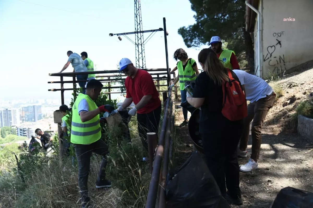 Yunusemre Belediyesi ve Manisa Büyükşehir Belediyesi Ortak Çöp Toplama Etkinliği