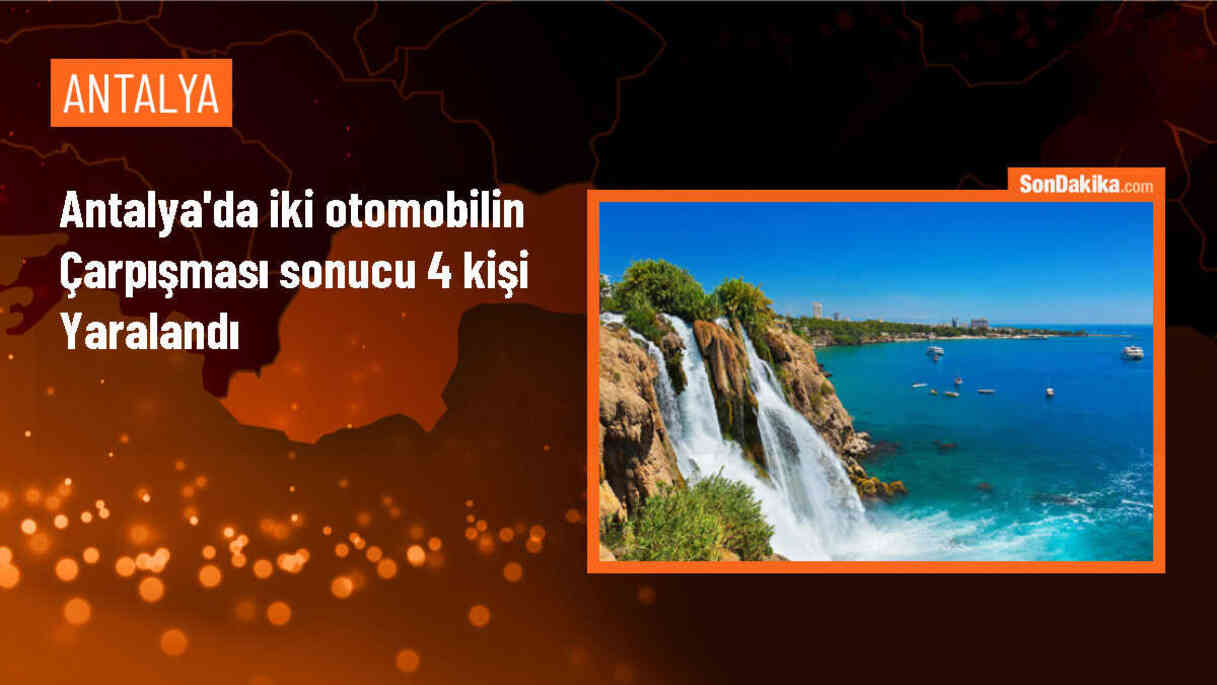 Kumluca\'da Otomobil Çarpışması: 2\'si Çocuk 4 Yaralı