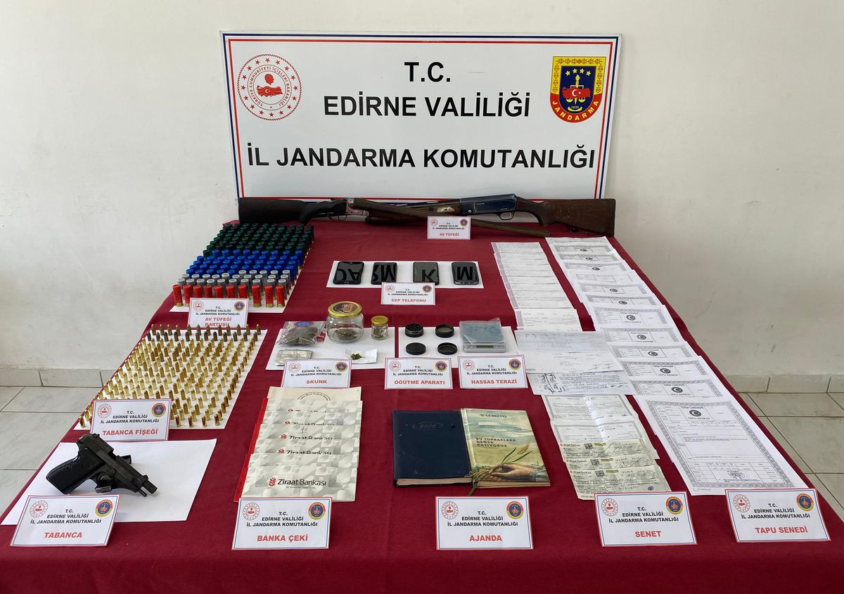 Edirne\'de Tefeci Operasyonunda 4 Şüpheli Gözaltına Alındı