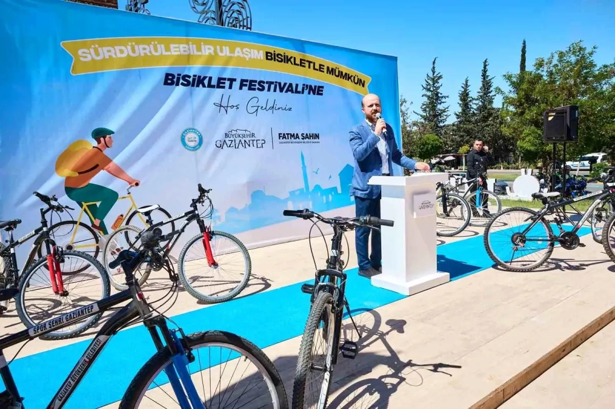 Gaziantep Büyükşehir Belediyesi tarafından "3 Haziran Dünya Bisiklet Günü" kapsamında farkındalık etkinliği düzenlendi