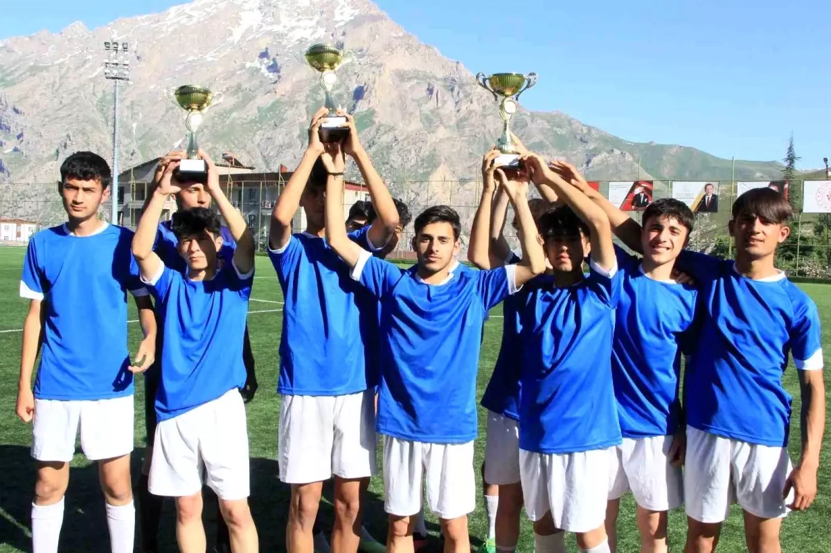 Hakkari Gençler Birliği Spor Kulübü Destek Bekliyor