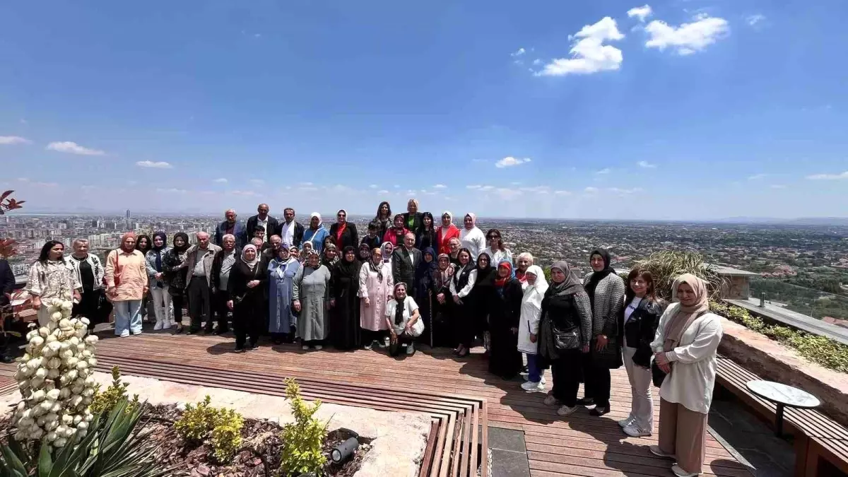 İçişleri Bakanı Ali Yerlikaya\'nın memleketi Konya\'da şehit yakınları ve gaziler misafir ediliyor