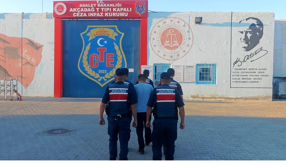 Malatya\'da PKK/KCK terör örgütü üyeliğinden aranan zanlı yakalandı