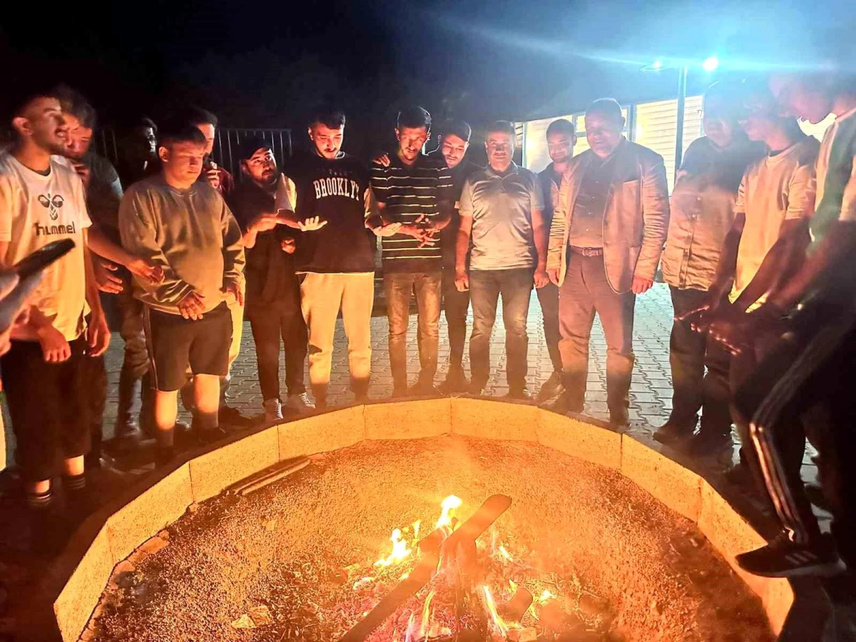 Sultandağı Gençlik Kampı'nda Gençler Coşkuyla Eğlendi
