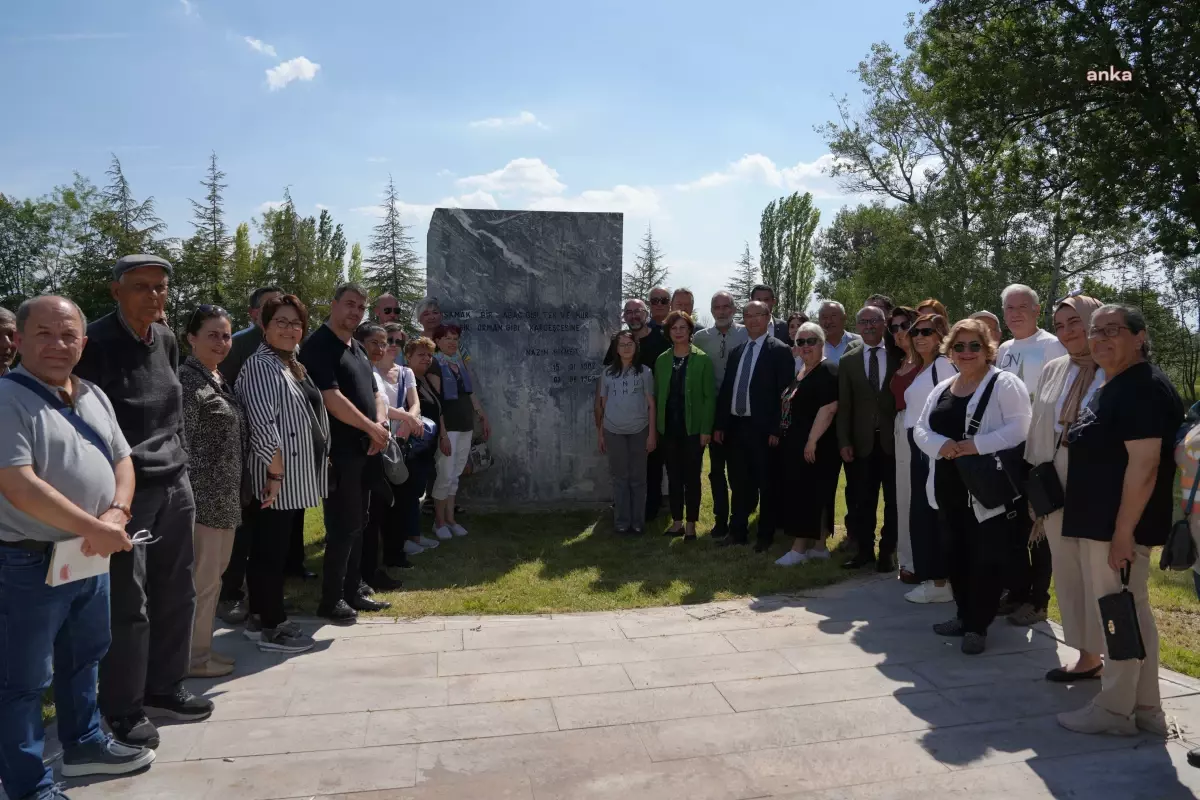 Nazım Hikmet\'in ölümünün 61. yılında anma töreni düzenlendi