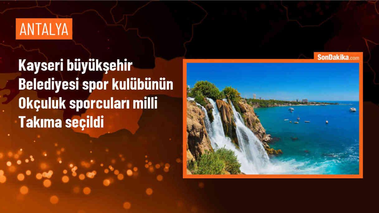 Kayseri Büyükşehir Belediyesi Spor Kulübü\'nden 2 sporcu Milli Takım\'a seçildi