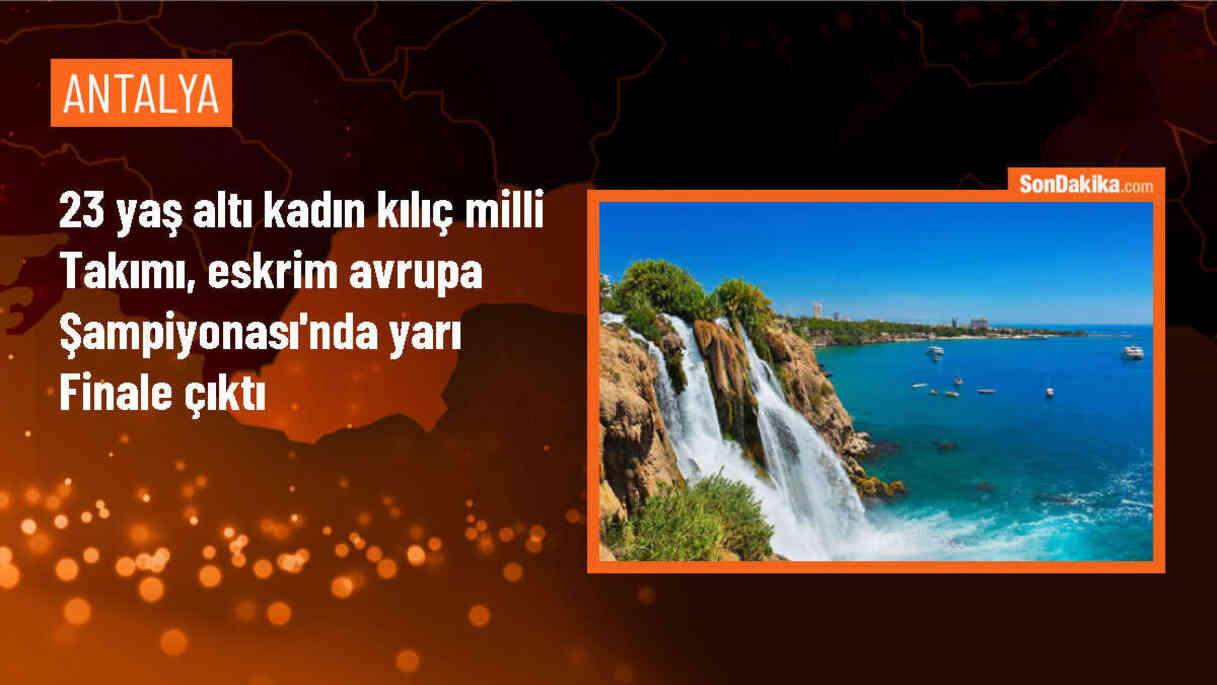 23 Yaş Altı Kadın Kılıç Milli Takımı Yarı Finale Yükseldi