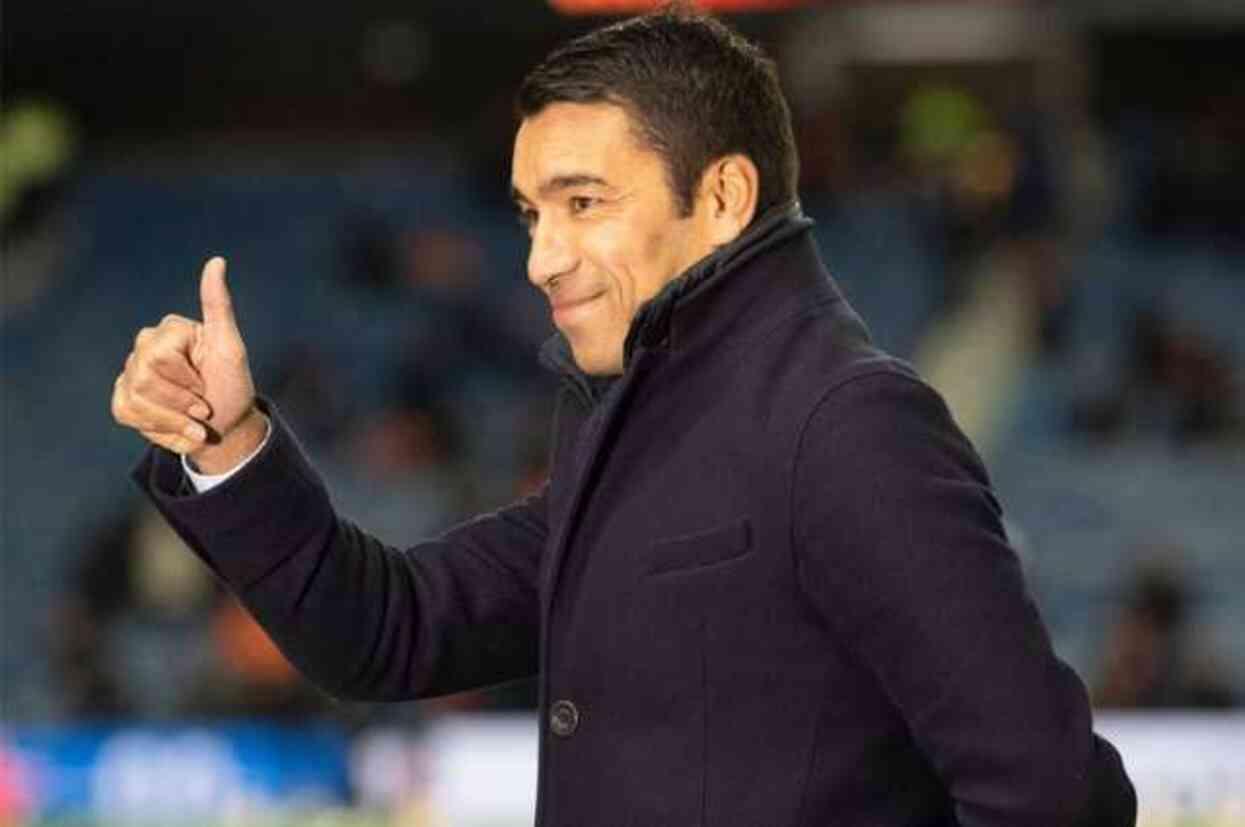 Beşiktaş'ın yeni teknik direktörü Giovanni van Bronckhorst oldu