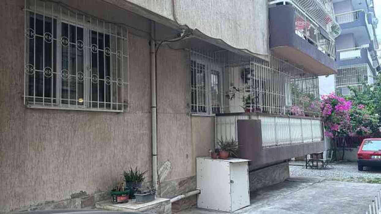 86 yaşındaki anneannesine bıçakla dehşeti yaşattı! Ortalık kan gölüne döndü 86 yaşındaki anneannesine bıçakla dehşeti yaşattı! Ortalık kan gölüne döndü