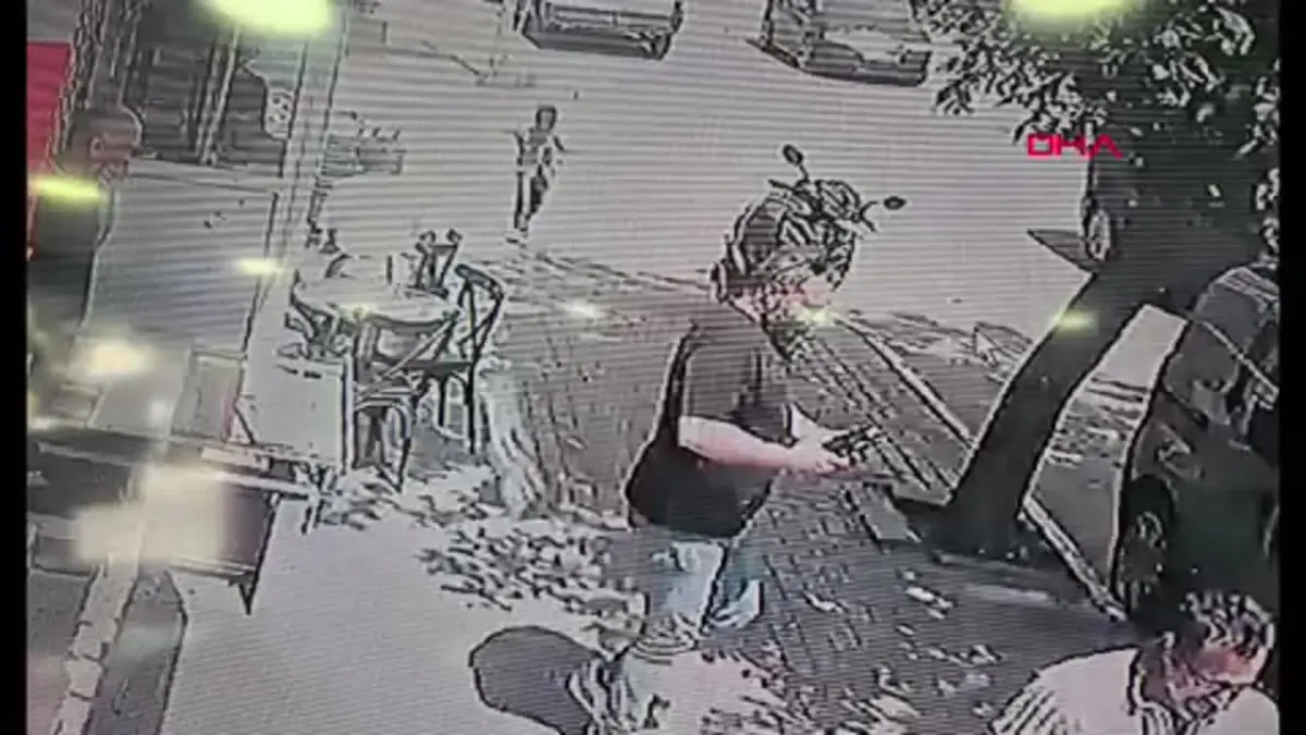 Avcılar\'da Sahte Zabıta Memuru Yakalandı