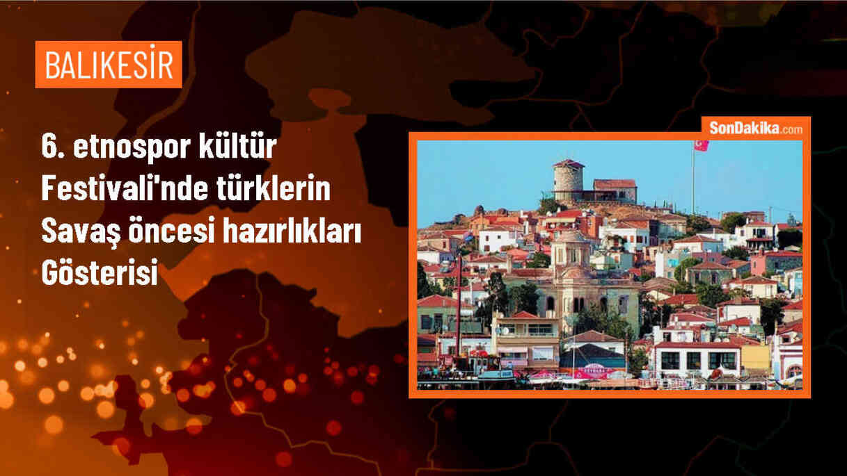 Balıkesir Karasi Atlı Binicilik ve Savaş Sanatları Kulübü, Etnospor Kültür Festivali\'nde Türk savaş sanatlarını canlandırdı