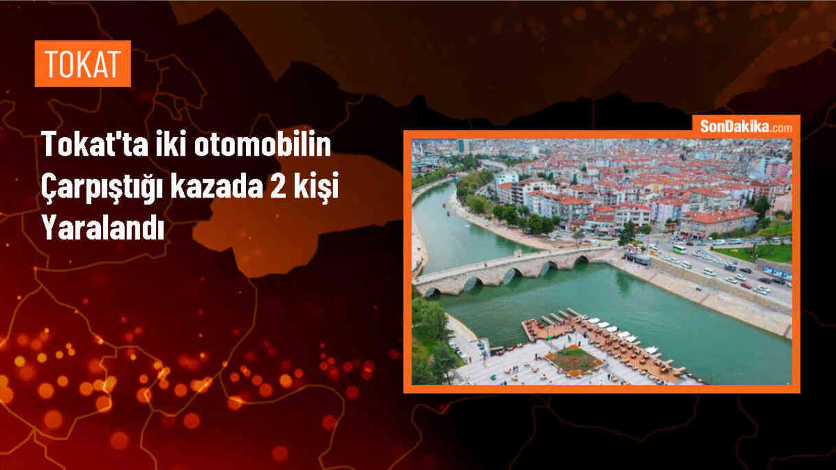Tokat\'ta Otomobil Çarpışması: 2 Kişi Yaralandı