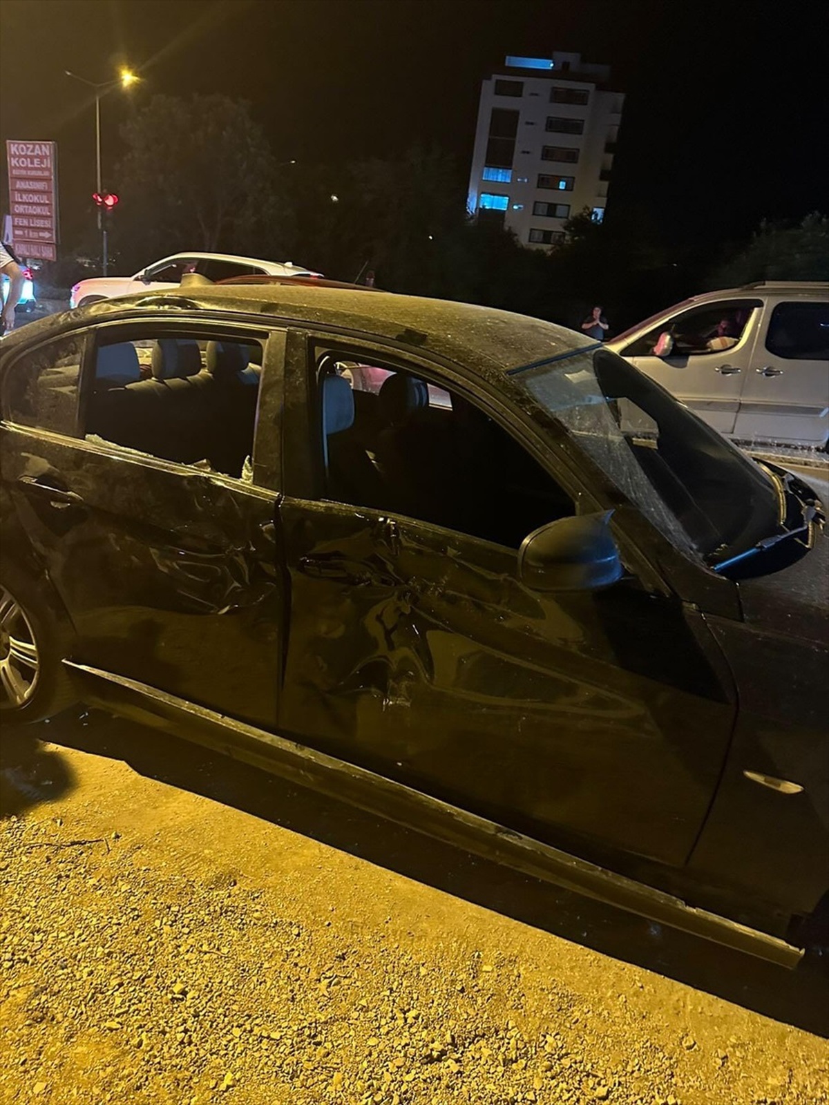 Adana\'da otomobil ile motosiklet çarpıştı: 3 yaralı