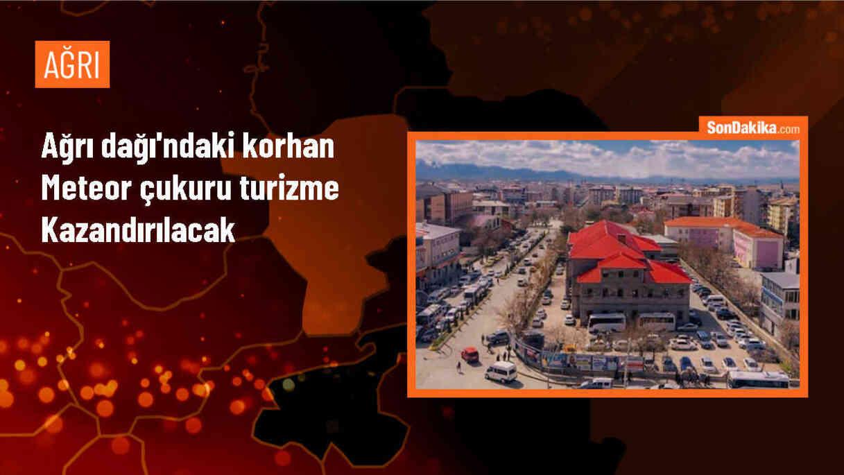 Iğdır Valiliği, Ağrı Dağı\'ndaki Korhan Meteor Çukuru\'nu turizme kazandırmak için çalışmalara başladı