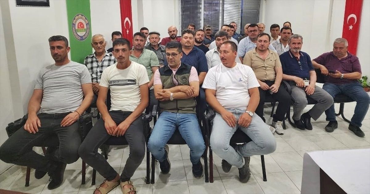 Çanakkale\'de Biçerdöver Kontrol Hizmetleri ve Anız Yangınlarının Önlenmesi Toplantısı Düzenlendi