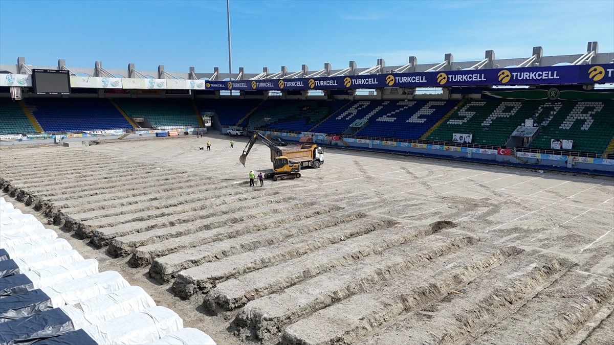 Çaykur Rizespor, Çaykur Didi Stadı\'nın yeni sezona yetiştirilmesi için çalışmalara başladı