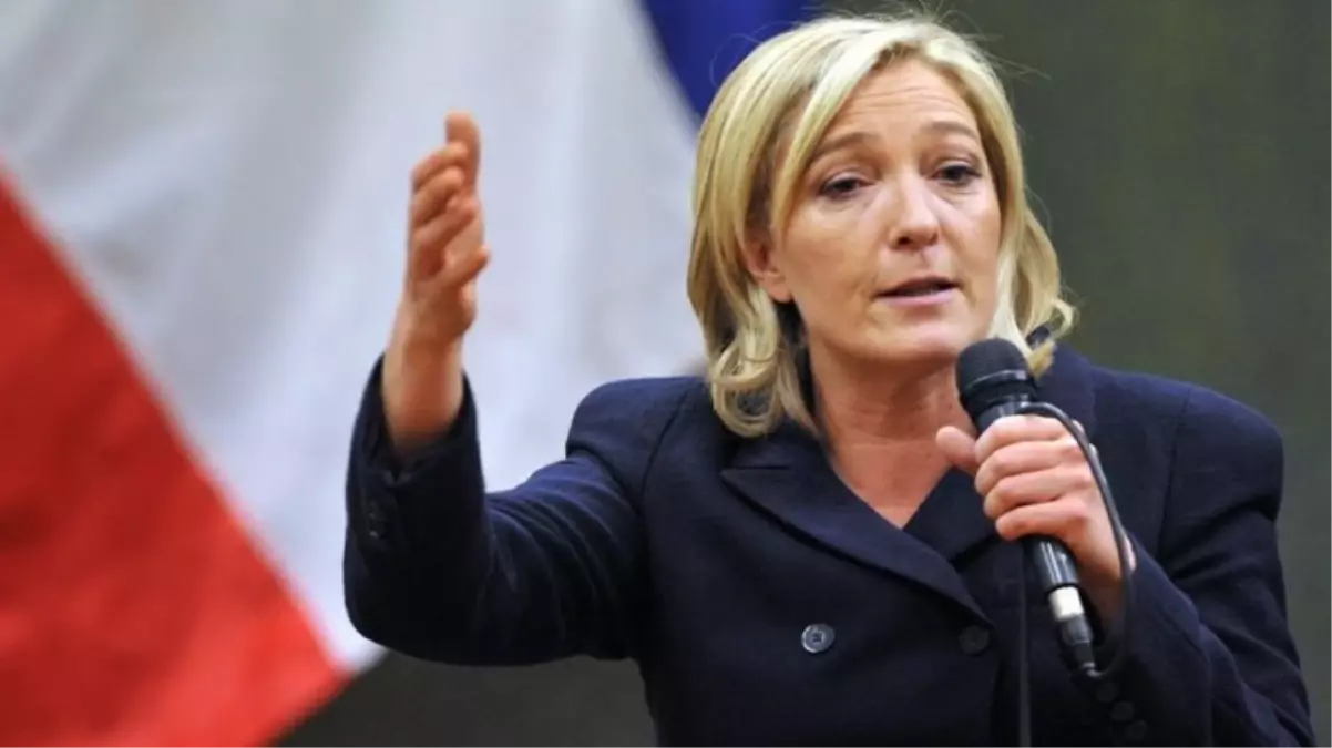 Avrupa Parlamentosu seçiminden lider çıkan Le Pen: Mültecilerin tamamını evlerine göndereceğiz