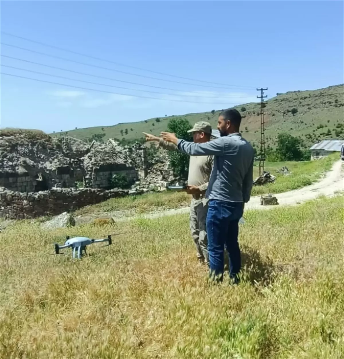 Tunceli\'de kaybolan keçilere dron yardımıyla ulaşıldı