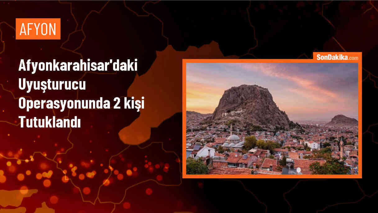 Afyonkarahisar\'da Uyuşturucu Ele Geçirilen Otomobildeki 2 Zanlı Tutuklandı