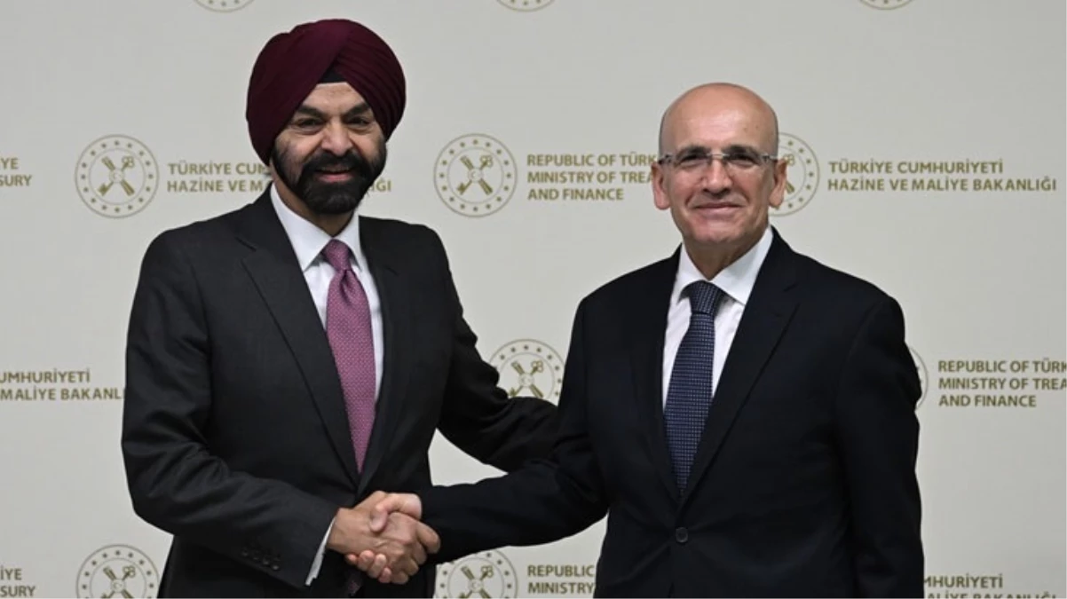 Hazine ve Maliye Bakanı Mehmet Şimşek, Dünya Bankası Grubu Başkanı Ajay Banga ile görüştü