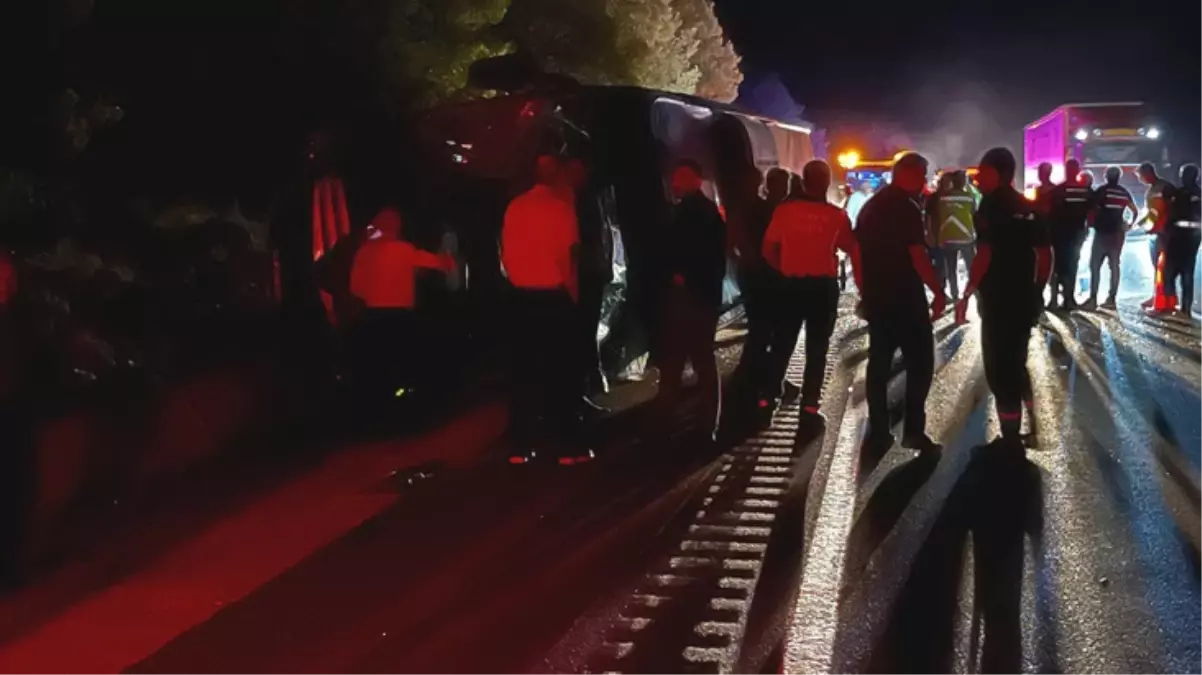 Kastamonu\'da yolcu otobüsü devrildi! 10 yaralı